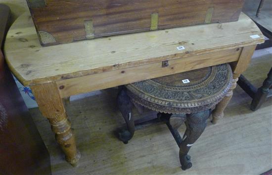 Pine drop leaf table